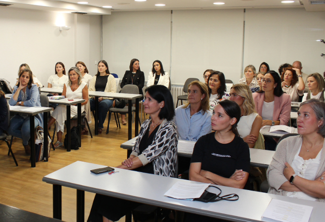 Imagen del público en la Jornada de Investigación de 2024