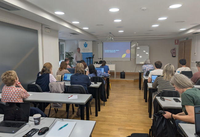 Un momento de la formación impartida en sede del COENAV en Pamplona