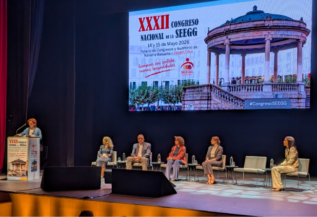 Inauguración del congreso. De izquierda a derecha, Ana Mariñelarena, Ana Choperena, Joseba Asiron, Carmen Maeztu, Noelia García Rueda y Cristina Alfaro